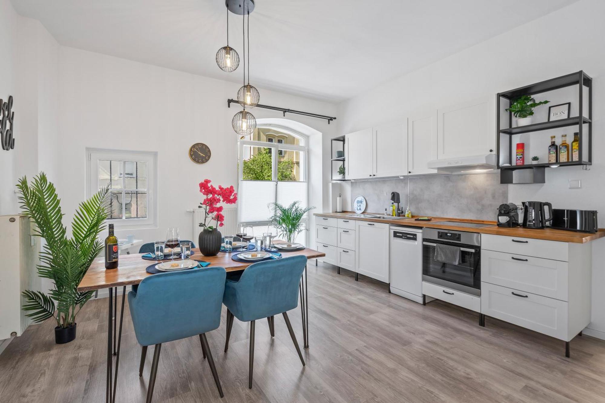 Modern + Stylish For 5: Garden + Kitchen + Parking * Schwabach